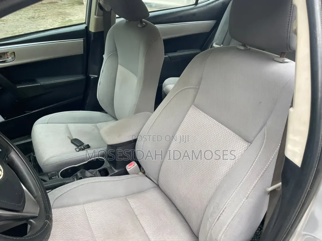 Toyota Corolla 2014 Silver