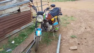 Honda Super Hawk 2019 Blue
