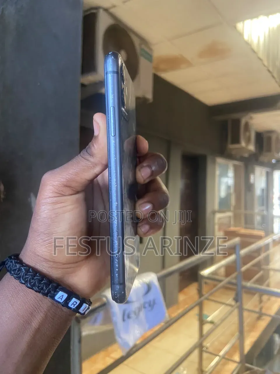 Apple iPhone 11 64 GB Black