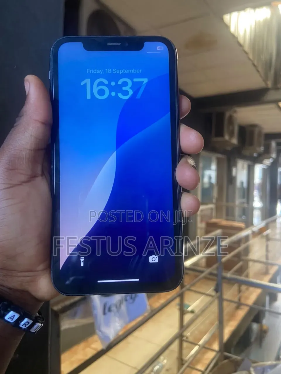 Apple iPhone 11 64 GB Black