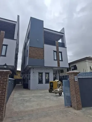 5bdrm Duplex in Opebi for sale