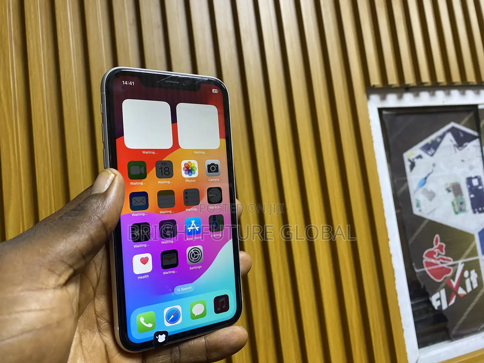 Apple iPhone XR 128 GB White