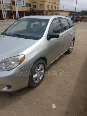 Toyota Matrix Standard FWD (1.8L 4cyl 5M) 2004 Silver