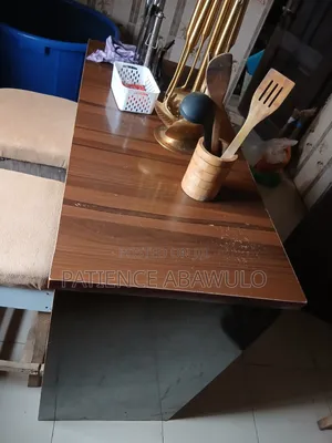 Used Kitchen Highlander Table