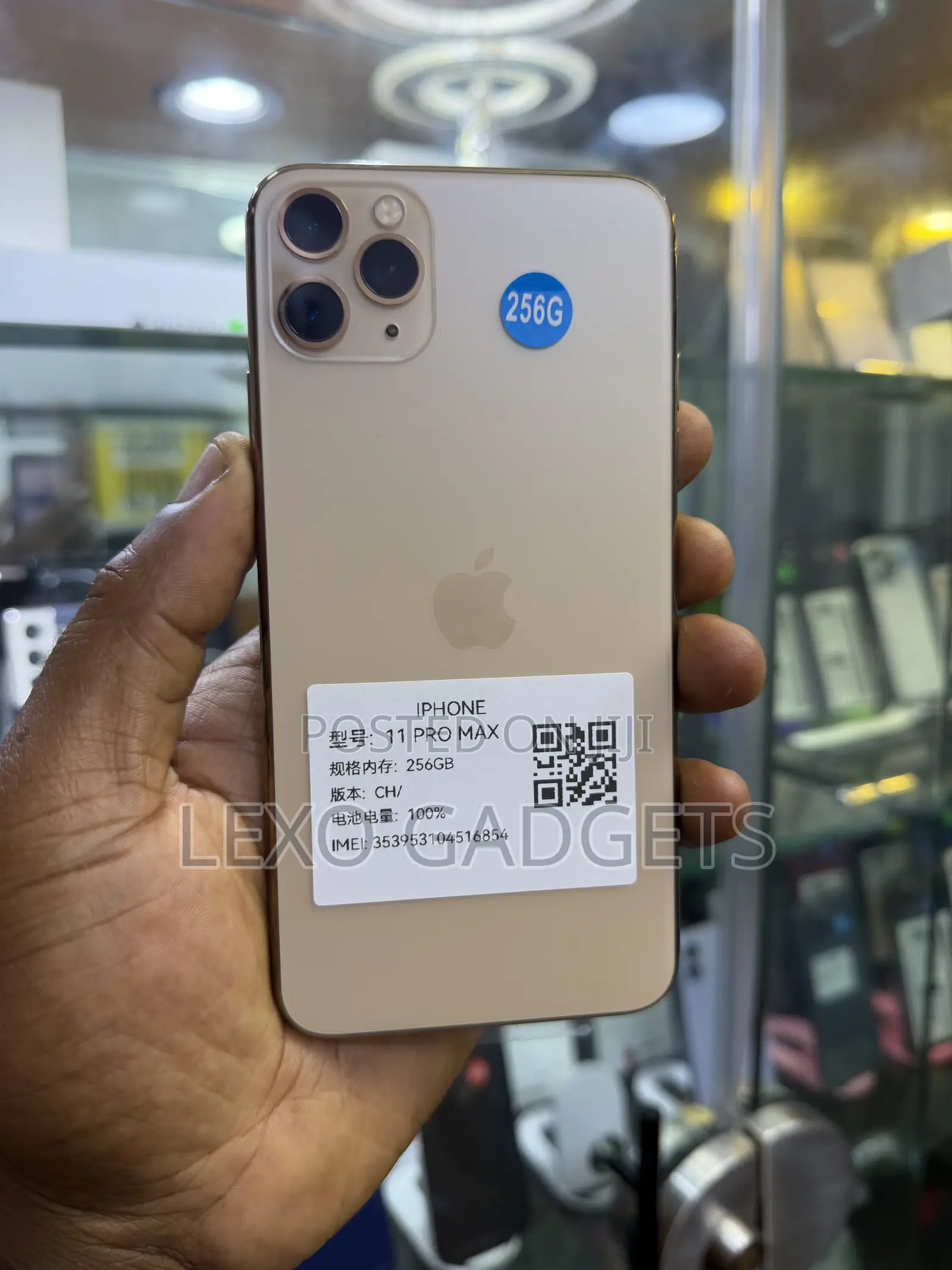 New Apple iPhone 11 Pro Max 64 GB Gold
