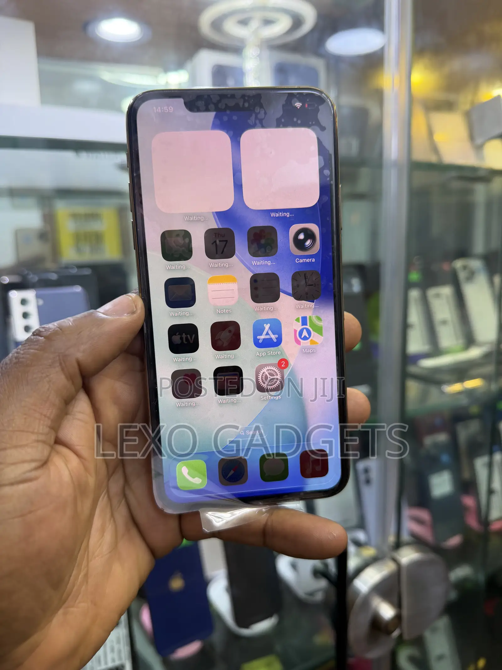 New Apple iPhone 11 Pro Max 64 GB Gold