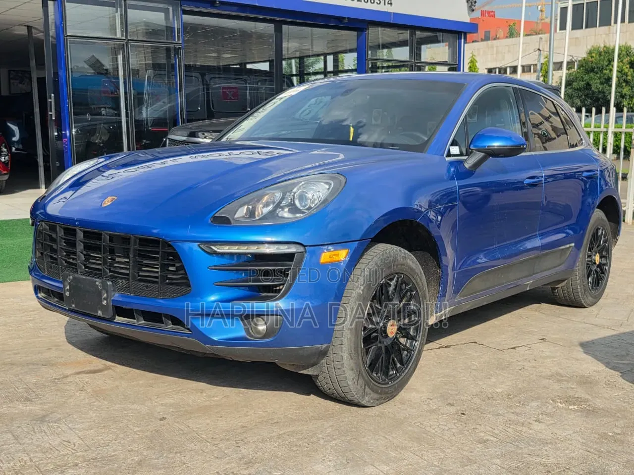 Porsche Macan 2016 Blue