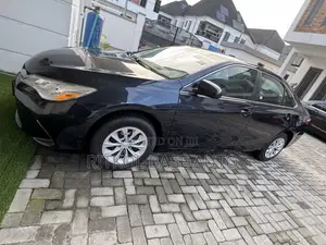 Toyota Camry SE 4dr Sedan (2.5L 4cyl 6A) 2015 Blue