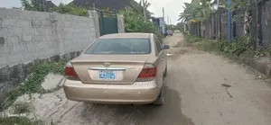 Toyota Camry 2.4 WT-i 2005 Gold