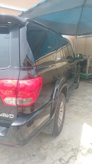 Toyota Sequoia SR5 4dr SUV (4.7L 8cyl 5A) 2007 Black