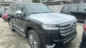 New Toyota Land Cruiser 2026 Black