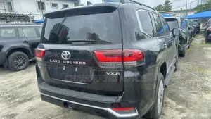New Toyota Land Cruiser 2026 Black