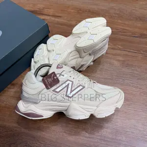 High Quality New Balance 9060 Sneakers