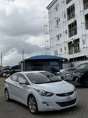 Hyundai Avante 2011 White
