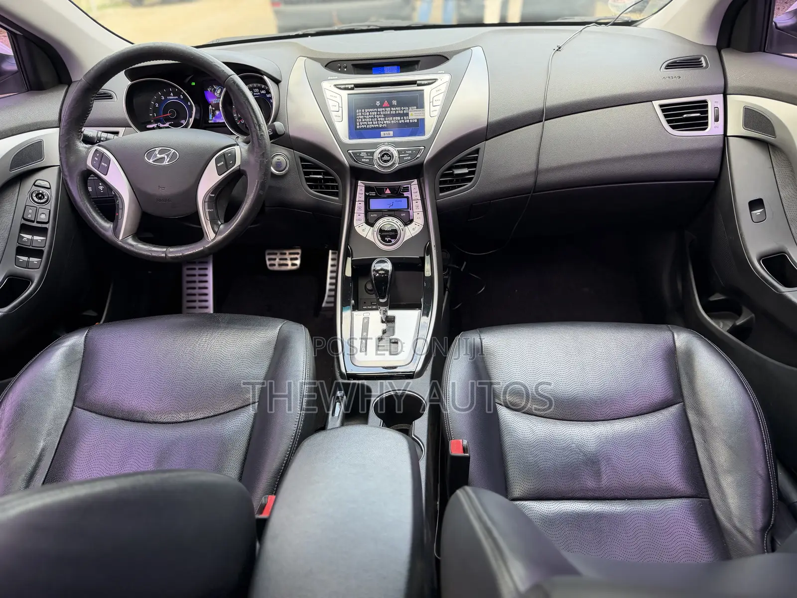 Hyundai Avante 2011 White