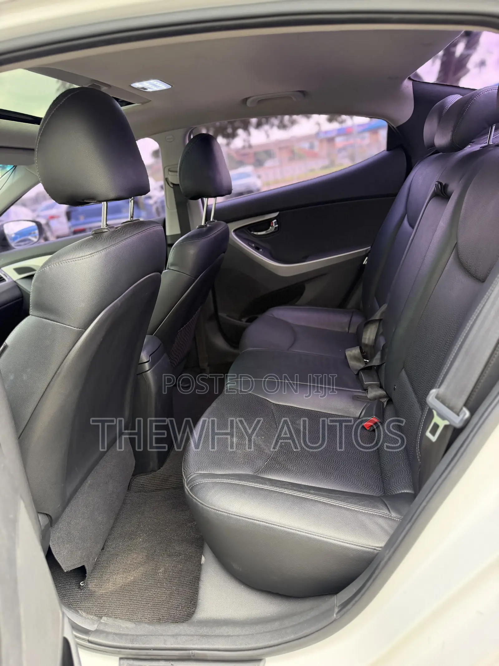 Hyundai Avante 2011 White