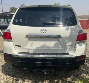 Toyota Highlander 2013 White