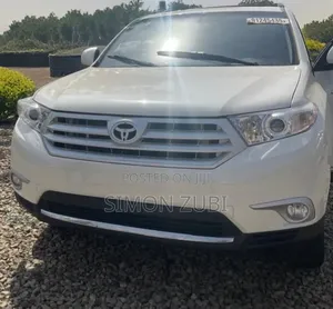 Toyota Highlander 2013 White