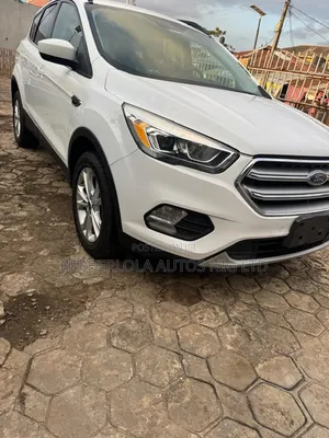 Ford Escape SE 4x4 2018 White