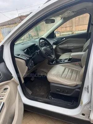Ford Escape SE 4x4 2018 White