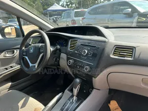 Honda Civic EX 4dr Sedan (1.8L 4cyl CVT) 2014 Blue