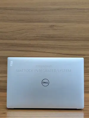 Laptop Dell Precision 15 5540 32GB Intel Core i7 SSD 1T