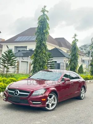 Mercedes-Benz CLS 2013 Maroon
