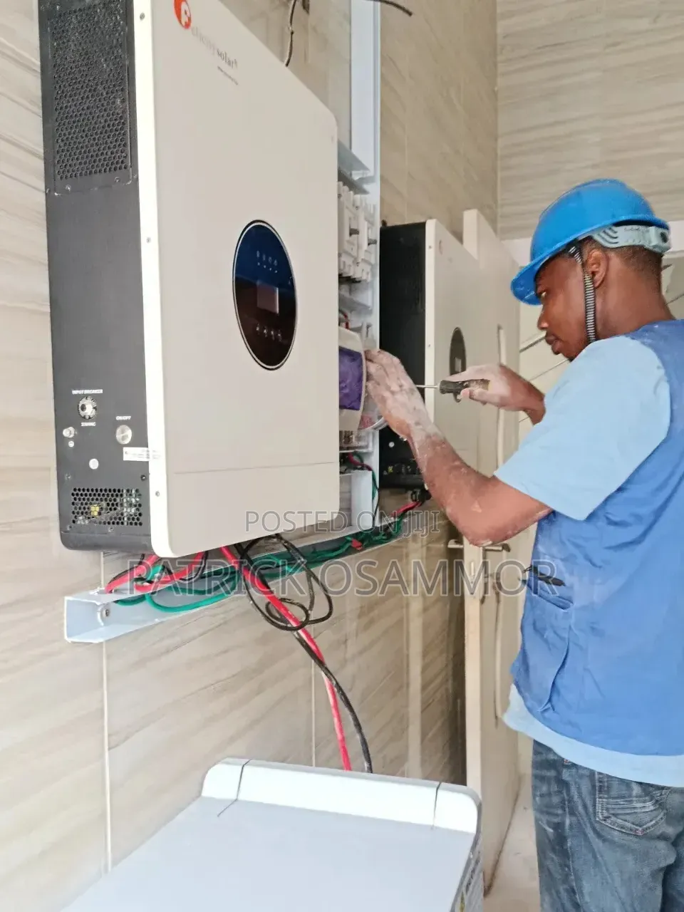Professional Solar Inverter Installer