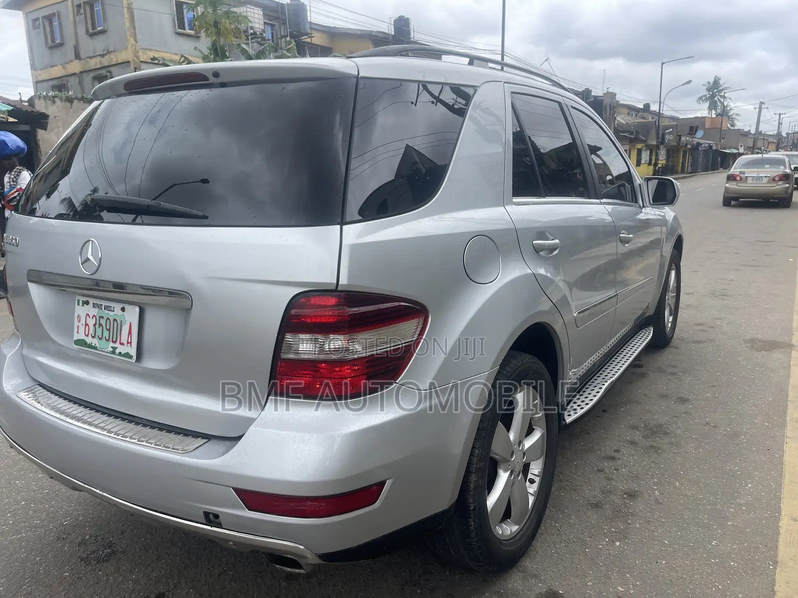 Mercedes-Benz M Class 2010 Silver