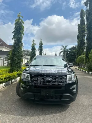 Ford Explorer 2016 Black