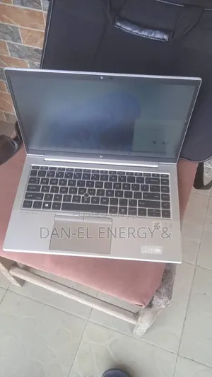 Laptop HP EliteBook 840 G8 16GB Intel Core i7 SSD 512GB