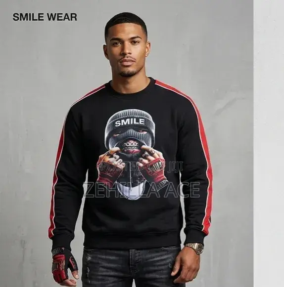 Skull Mask "Smile" Print Sweatshirt