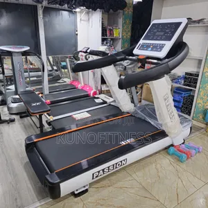 Commercial 6HP Treadmill 0-20km/H Speed 180kg Capacity