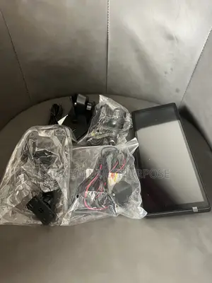 Apple Carplay and Android Auto Wireless Car Screen