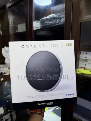 Onyx Studio 9