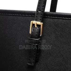 Structured Classy Tote Bag