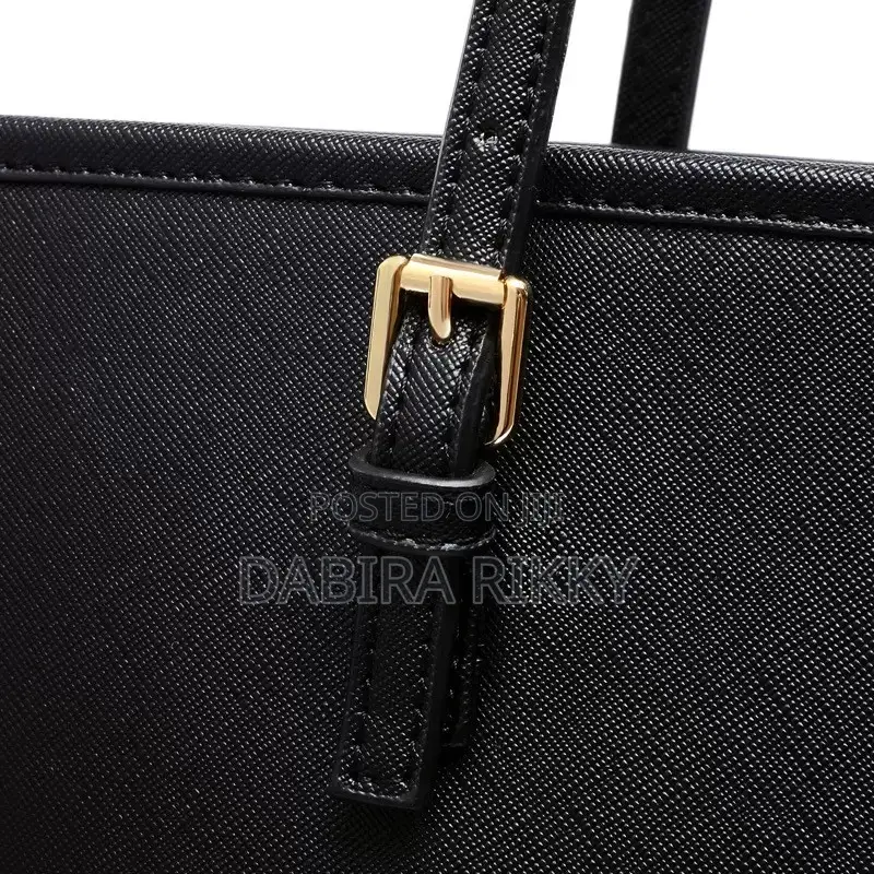 Structured Classy Tote Bag