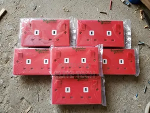 Heavy-Duty 13A Double Switched Socket (Red) – Schneider Electric