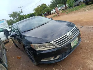 Volkswagen Passat 2012 Black