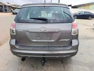 Toyota Matrix 2007 Gray