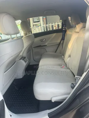 Toyota Venza 2012 Brown