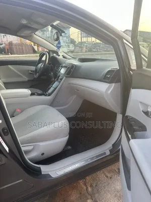 Toyota Venza 2012 Brown