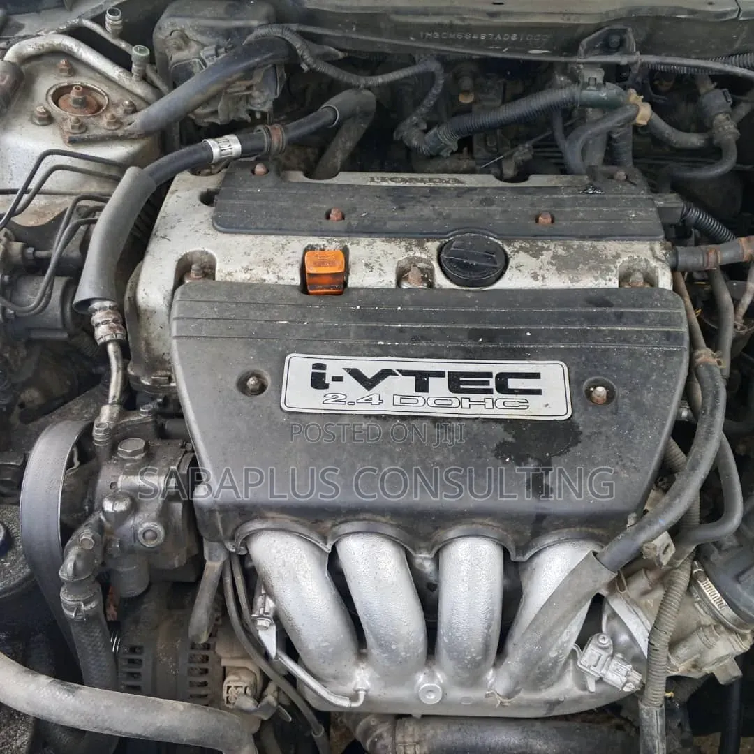 Honda Accord 2005 Silver