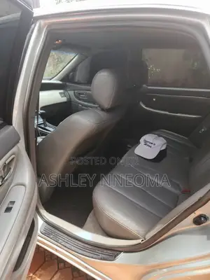 Toyota Avalon 2002 Silver