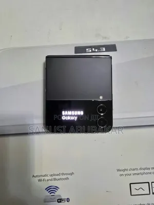 Samsung Galaxy Z Flip4 128 GB Graphite