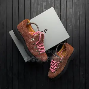 Original Circle Cage Mountain Boot
