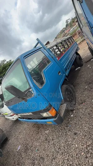 Mitsubishi Canter