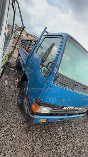 Mitsubishi Canter