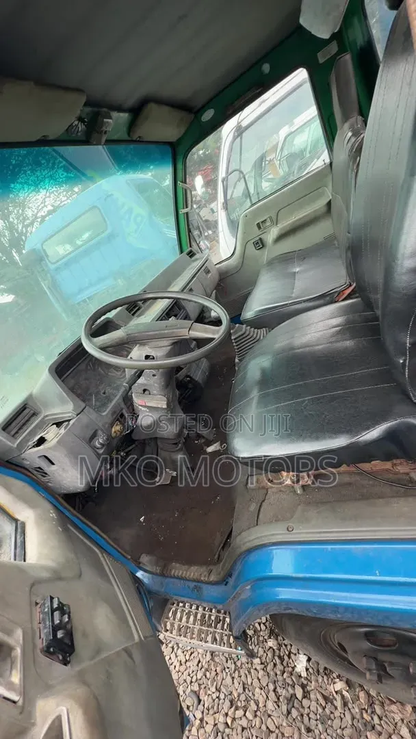 Mitsubishi Canter