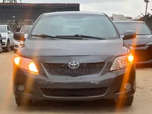 Toyota Corolla 2010 Gray